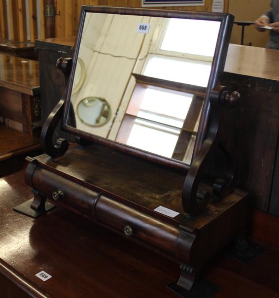 Georgian mahogany toilet mirror